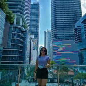 Meet your Posher, Ana